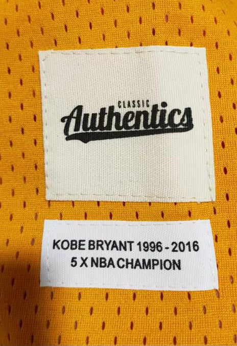 Kobe Bryant YOUTH Los Angeles Lakers Jersey Yellow #24 product image 2