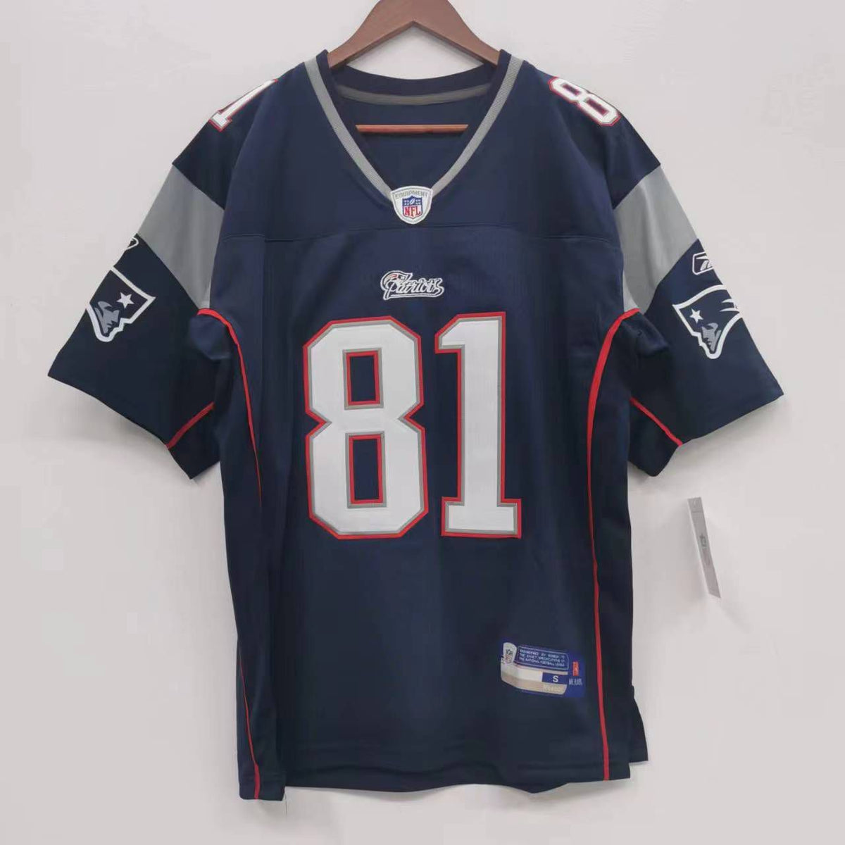Aaron Hernandez New England Patriots Official NFL Jersey product image 2