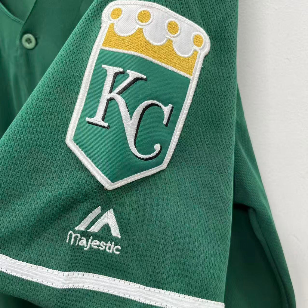 Salvador Pérez Kansas City Royals Jersey Green St. product image 4
