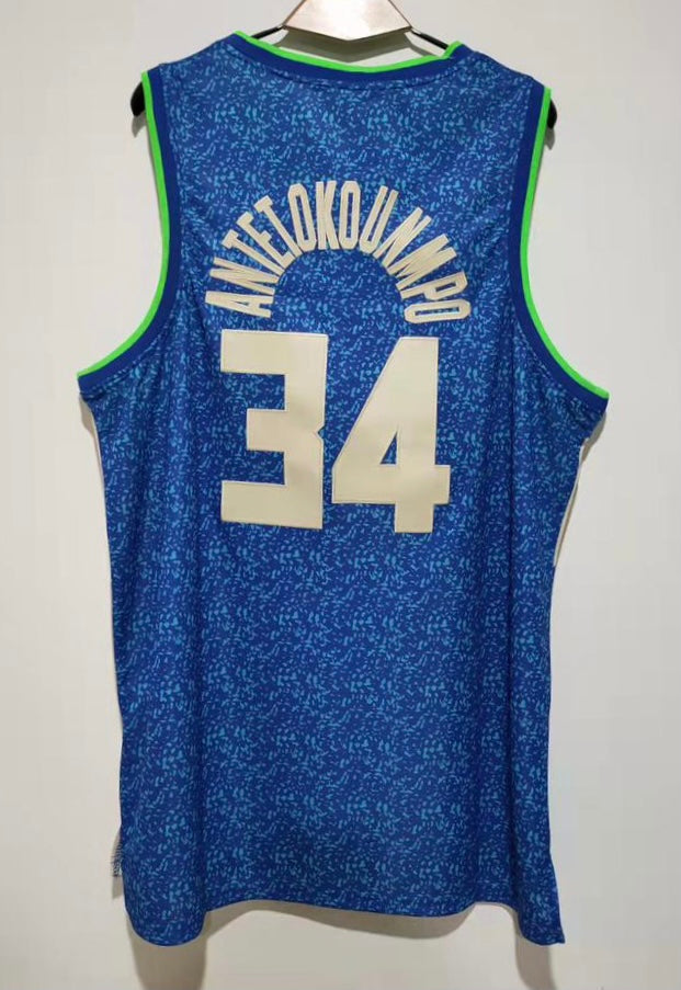 Giannis Antetokounmpo Milwaukee Bucks Jersey Classic product image 1