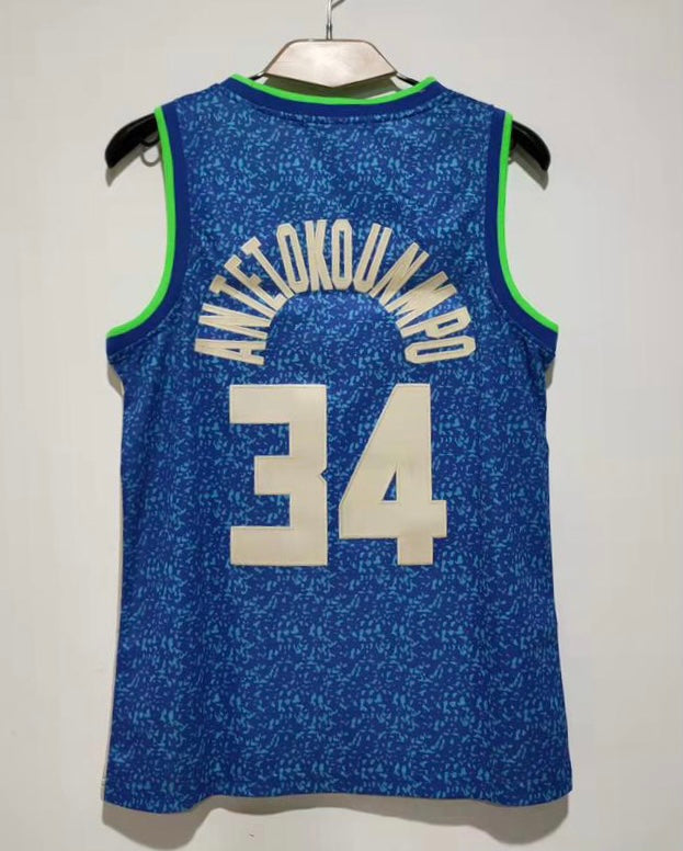 Giannis Antetokounmpo Milwaukee Bucks YOUTH KIDS Jersey product image 1