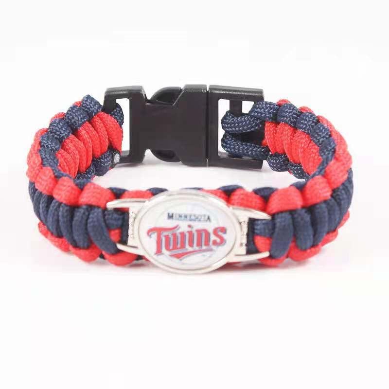Minnesota Twins snap clasp bracelet product image 1