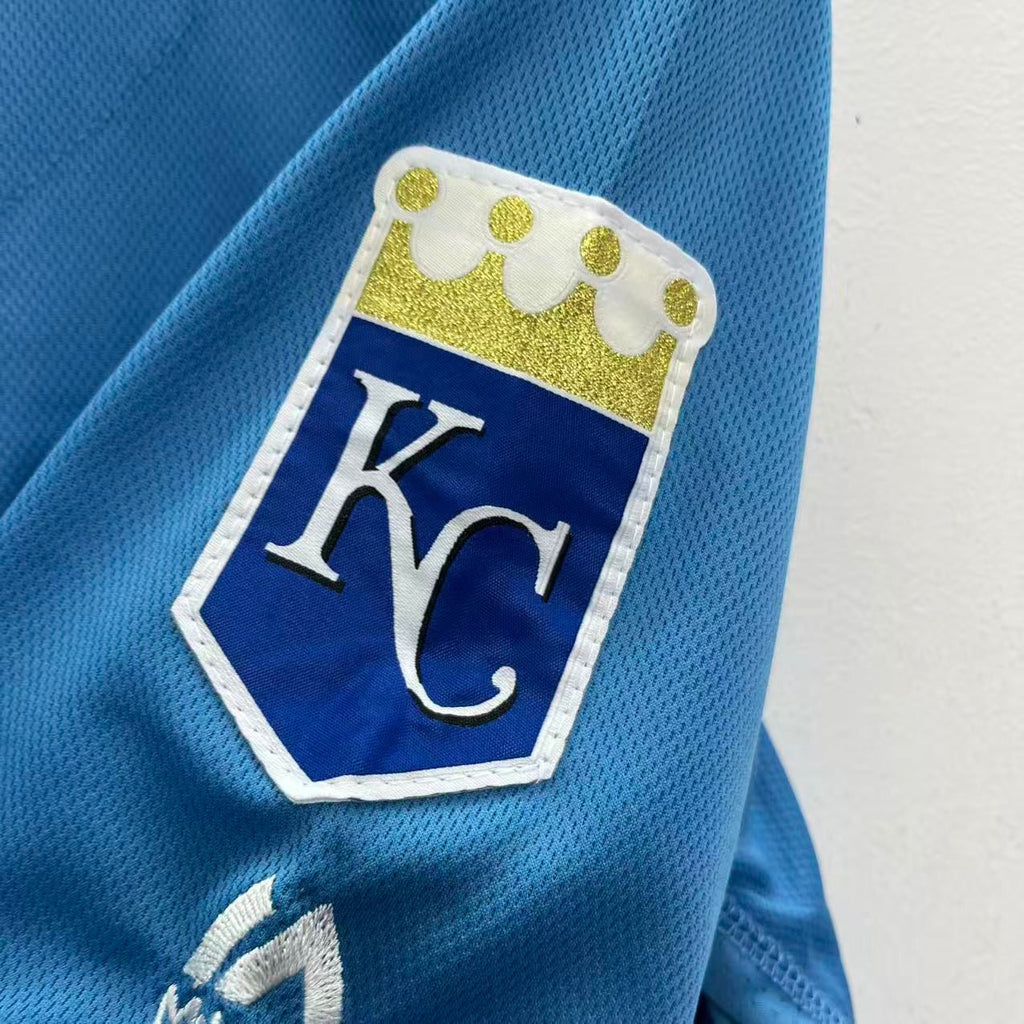 Salvador Pérez Kansas City Royals Official MLB Jersey product image 3